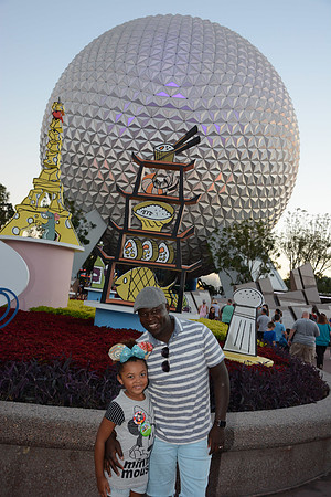 EPCOT_ECENTR2_20171107_406141477792