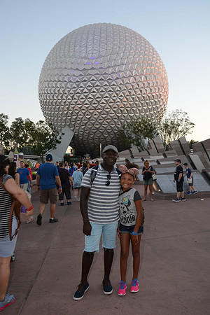 EPCOT_ENTR1_20171107_406141285349