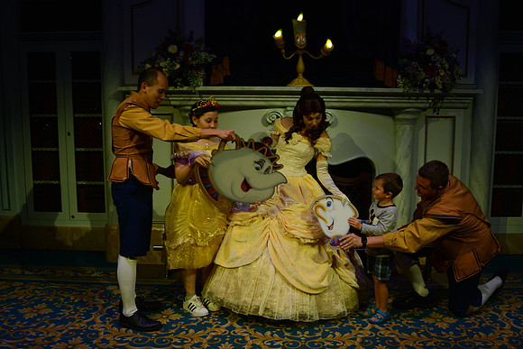 MK_ENCHANTEDTALESBLUE_20171112_406389153444