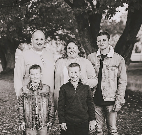 DSC_6830croppedbw